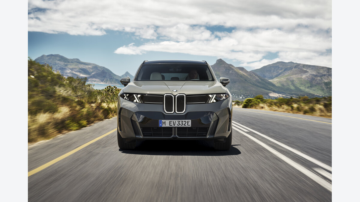 新型BMW X5 40・40d・50e・M60e・iX5の違い、5モデルで見る選び方:5モデルの主要スペックを公式値で比較の公式画像