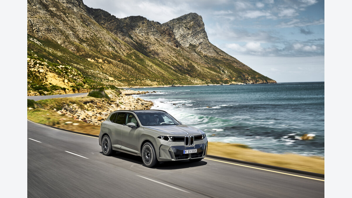 新型BMW X5 40・40d・50e・M60e・iX5の違い、5モデルで見る選び方:X5 40と40dはどっちを選ぶべきかの公式画像