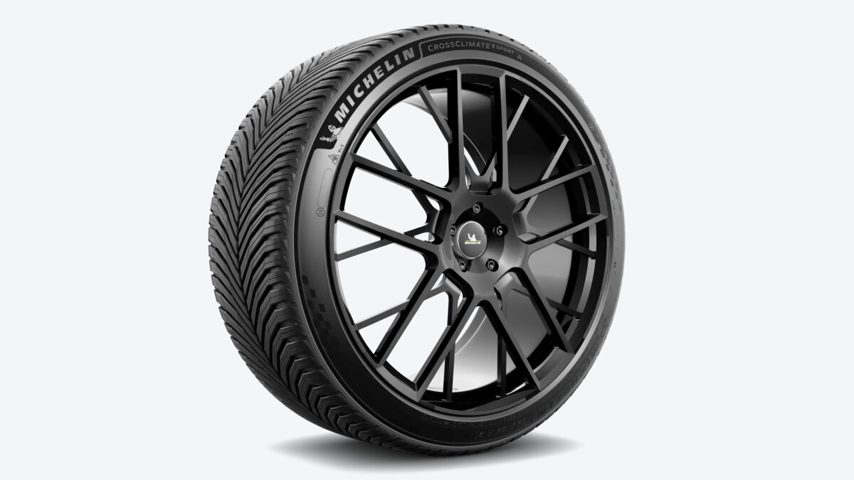 MICHELIN CROSSCLIMATE 3とSPORTの違い、70追加サイズで見る選び方:まず結論:CROSSCLIMATE 3とSPORTは用途で選ぶの公式画像