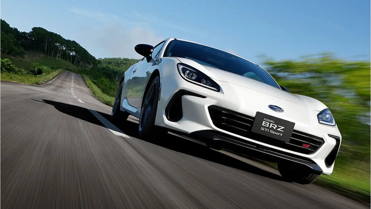 スバルBRZ R・S・STI Sportの違い｜6MTアイサイトと走りで選ぶ：BRZの公式諸元を6仕様でできる限り完全比較の関連画像