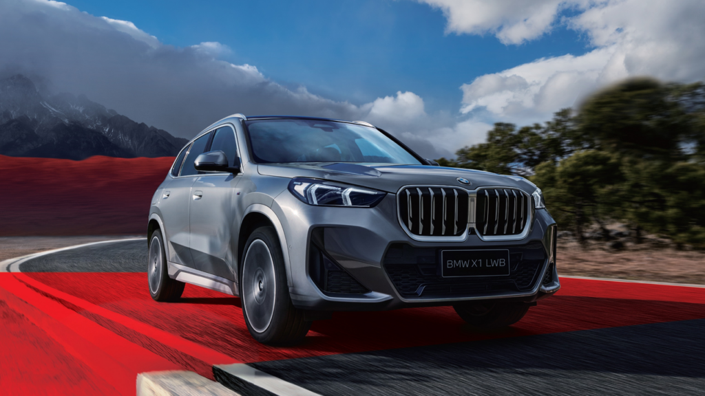 BMW X1ロングホイールベースとiX1の違い|後席・走り・実用性で選ぶ