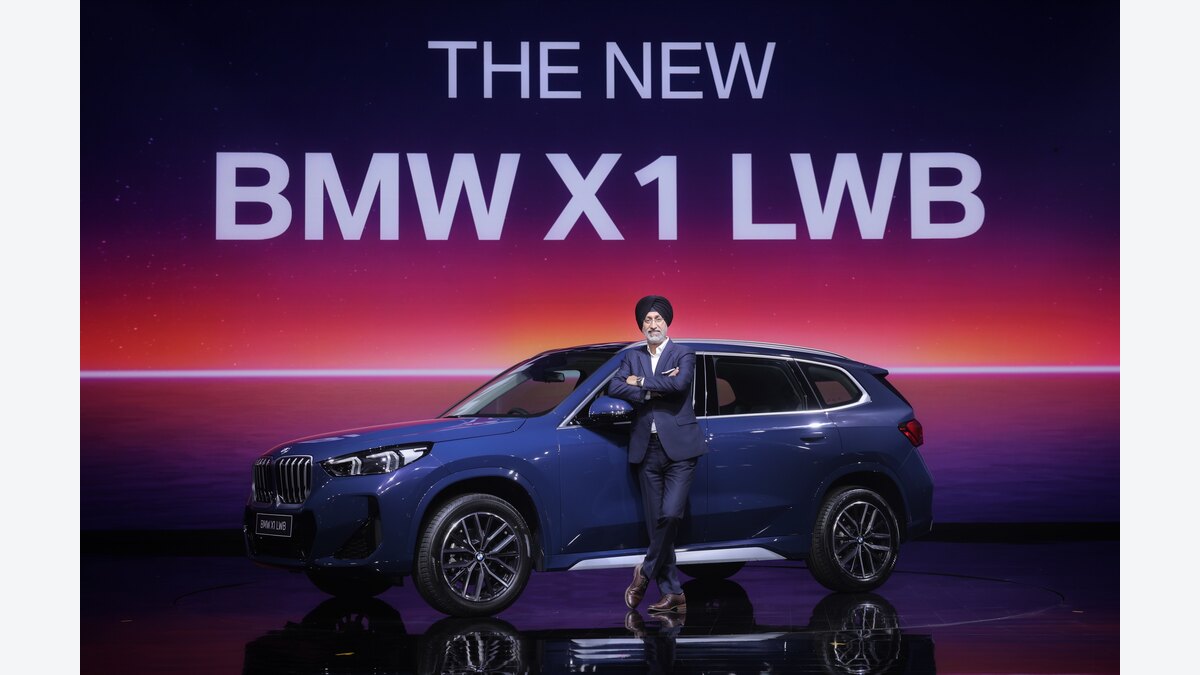 BMW X1ロングホイールベースとiX1の違い|後席・走り・実用性で選ぶ:給油と充電、長距離で困らないのはどちらかの関連画像