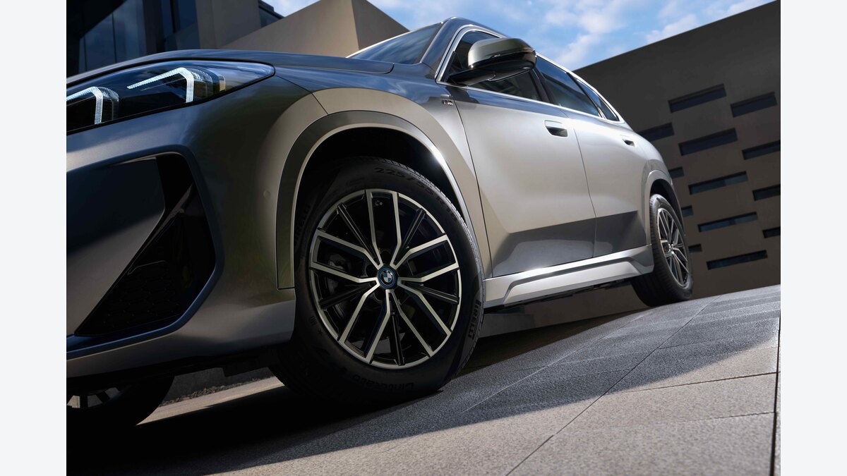 BMW X1ロングホイールベースとiX1の違い|後席・走り・実用性で選ぶ:BMW X1ロングホイールベースのよくある質問の関連画像