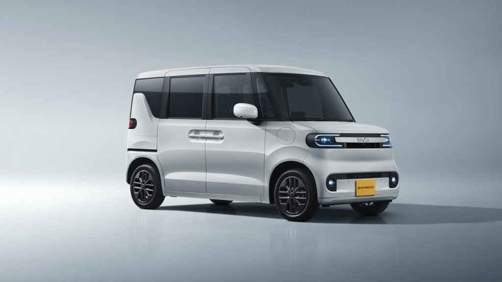 BYD RACCO受注1000台|300Premiumが8割の理由と3グレードの選び方