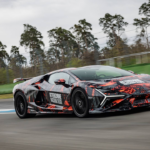 ランボルギーニ レヴェルトSV発表｜標準車・Fenomenoとの違いと選び方