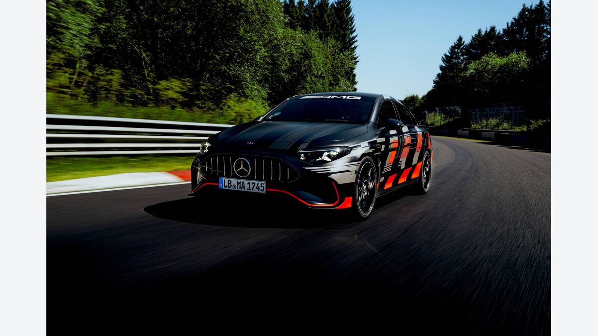 Mercedes-AMG CLA 45 4MATIC+｜セダン・Shooting Brakeを走りで選ぶ：日本で検討する前に確認したい10項目の関連画像