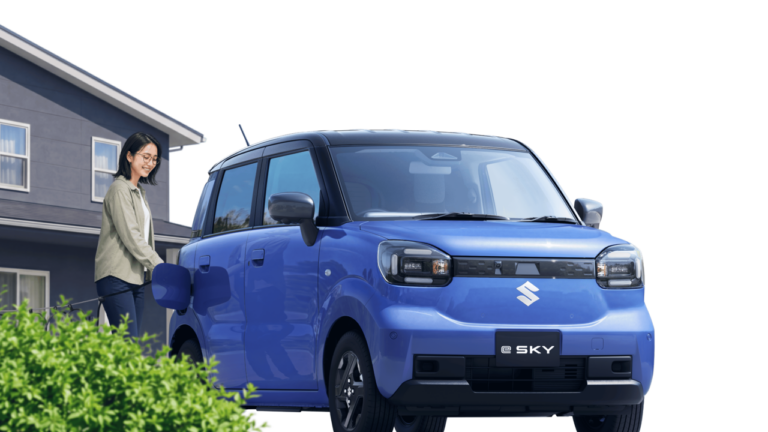 スズキ e SKYとサクラ・eKクロス EVの違い｜航続・充電・使い勝手で選ぶ