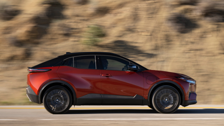 2027年型トヨタC-HR EV｜SE・XSEの違いと航続・走りで選ぶ