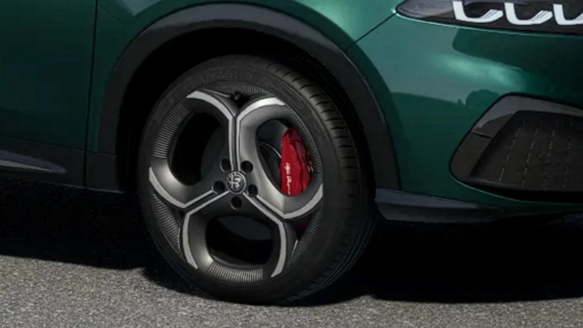 トナーレ Sport SpecialeとVeloceの違い｜専用装備と走りを比較：160PSだけで決めない｜DCT・前輪駆動・20インチタイヤまで見るの関連画像