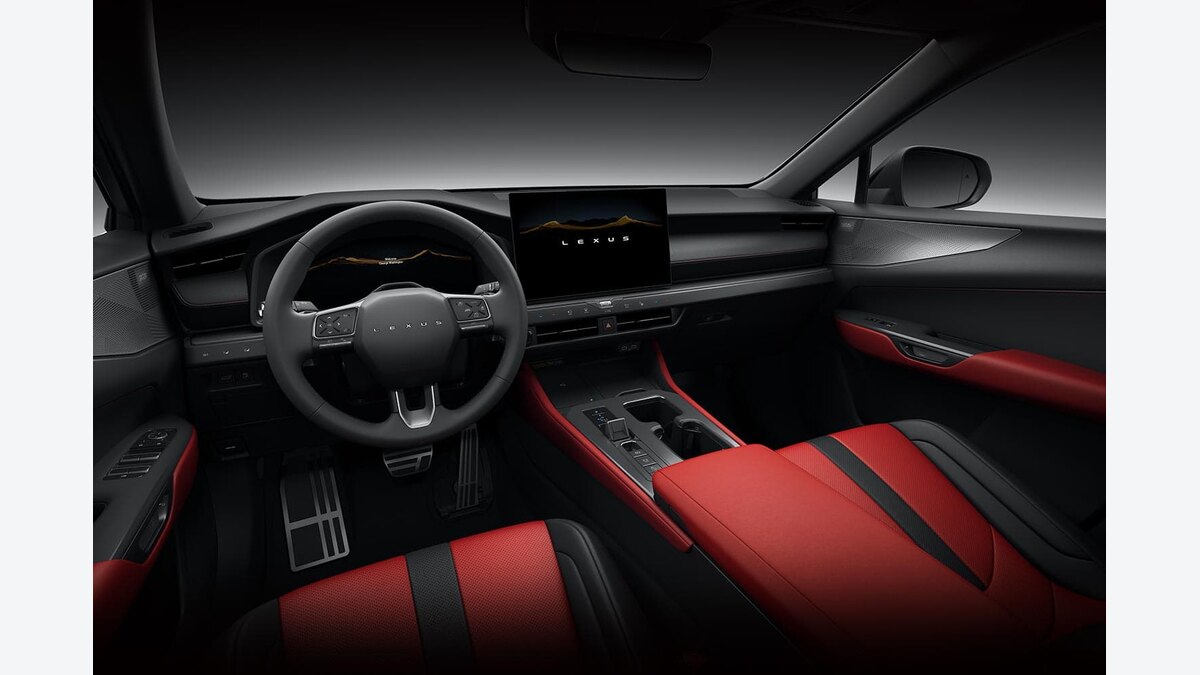 新型レクサスNX 2026｜450h+・350h・300hの違いとPHEV航続距離で選ぶ：出力・車重・AWD・タイヤから読む走りの関連画像