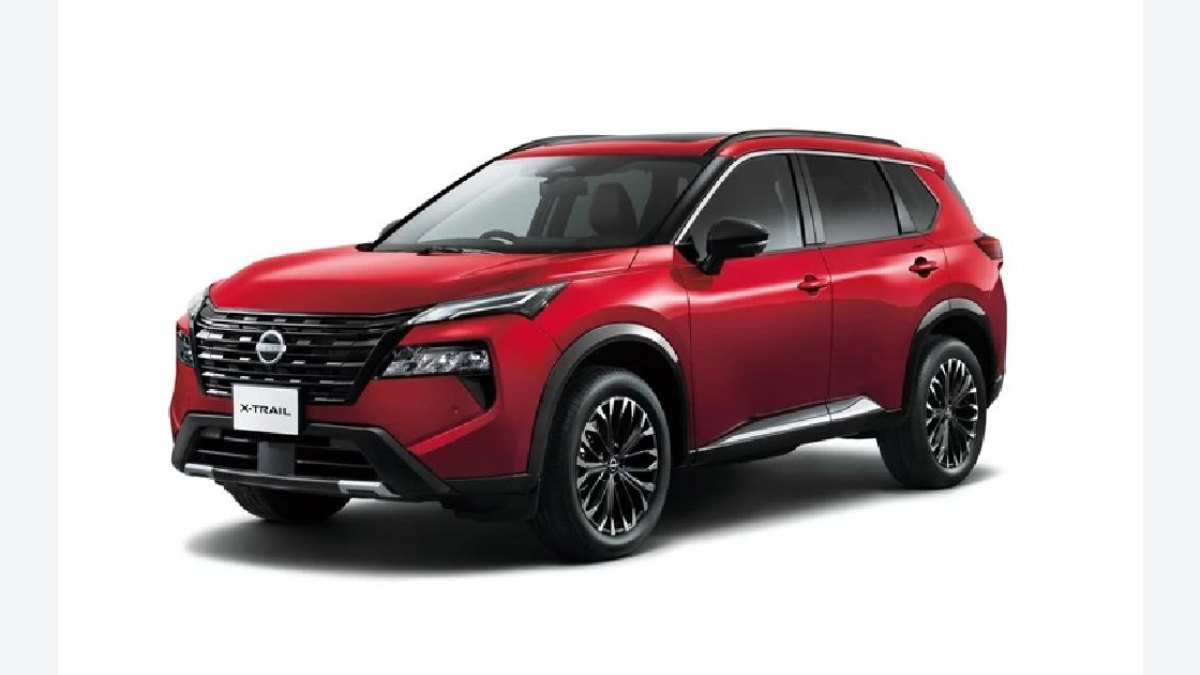 赤い日産エクストレイルの側面を含む公式外観画像