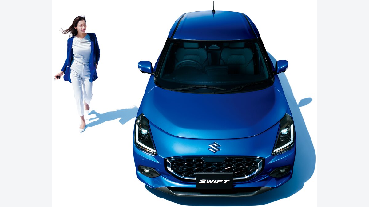 青いスイフトHYBRID MZの正面外観