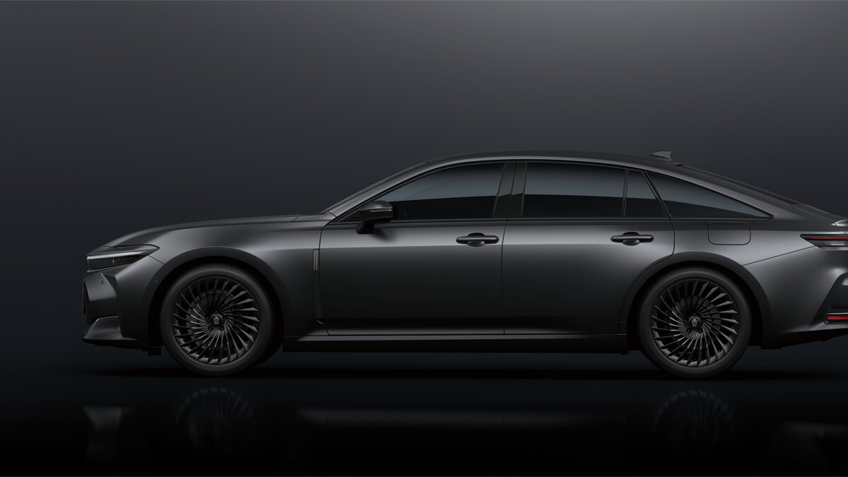 クラウン特別仕様車THE LIMITED-MATTE METAL|HEV・FCEVの違いと選び方:HEV・FCEVの価格とグレード差の関連画像