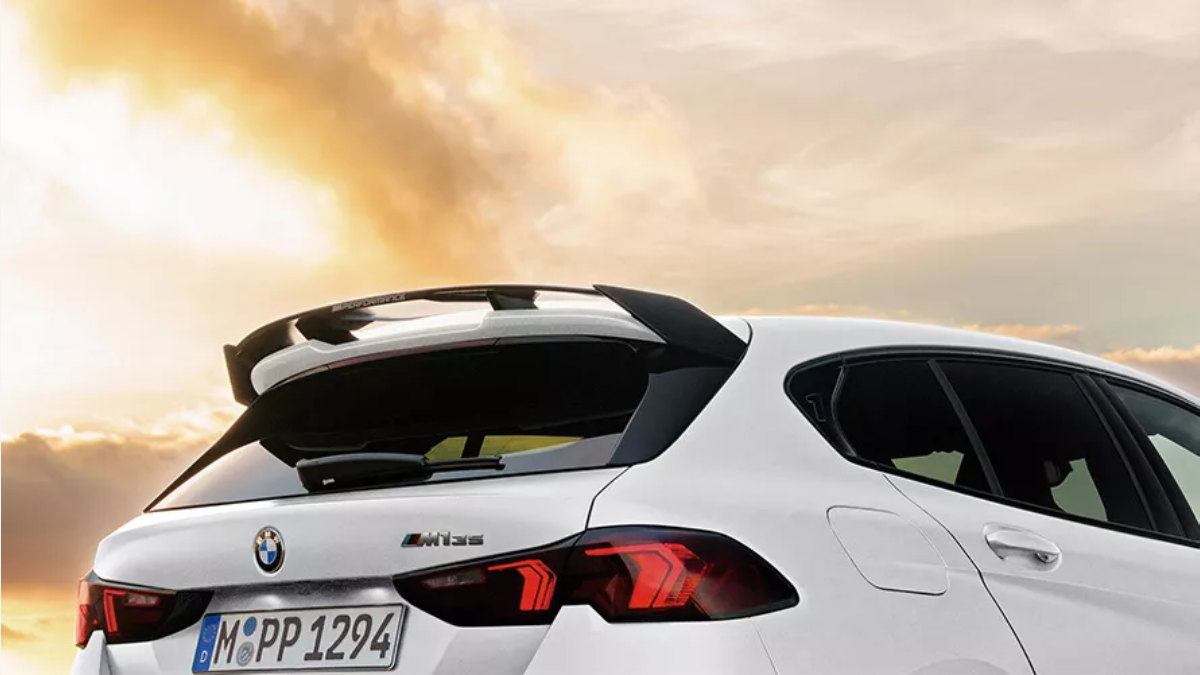 BMW M135／M235 Apex Editionの違い｜限定装備・価格・走りを比較：BMW M135 Apex Editionの支払い比較の関連画像