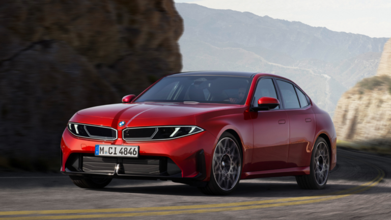 BMW新型3シリーズと現行型の違い｜i3・330・M350を比較