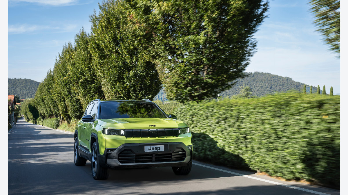 新型Jeep Compassの違い｜AltitudeとSummitを48Vハイブリッド・装備で比較：1.2Lターボと48Vモーターを車重・6速DCTと一緒に読むの関連画像