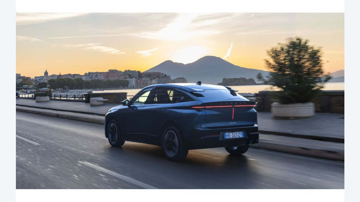 新型ランチア・ガンマ登場｜145hpハイブリッドと375hp HF Integraleの選び方：新型ガンマの公式スペック表の関連画像