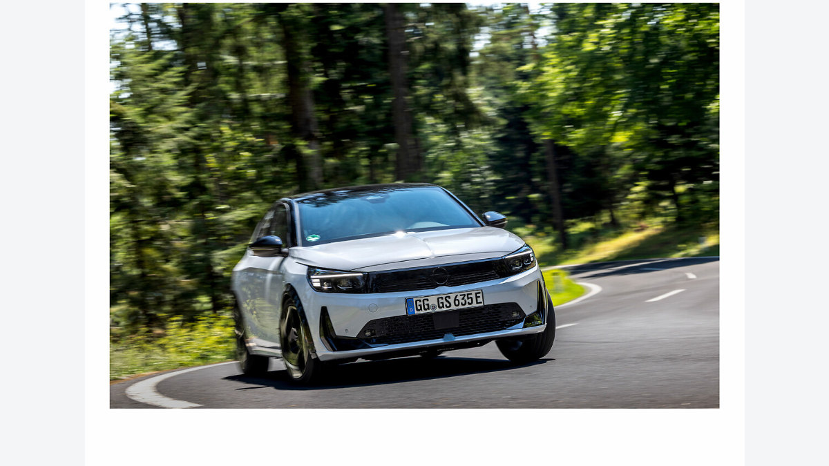 Opel Corsa GSEとは?281PS・51kWh級EVホットハッチの走りと使い勝手:通常Corsa Electricとのグレード差をドイツ公式価格で比較の関連画像